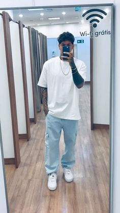 Men Oversized Outfit Ideas, White Tee Streetwear Outfit Men, Men Outfit Ideas Summer, Outfit Oversize Hombre, Streetwear Men Outfits Urban, Air Force One Outfit, Oversized Outfit Ideas, Air Force Outfit, Streetwear Outfit Men