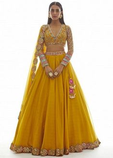 Mustard Yellow Applique Lehenga Set Vvani by Vani Vats - Fabilicious Fashion भारतीय दुल्हन संबंधी, Haldi Outfits, Haldi Outfit, Indian Outfits Lehenga, Yellow Lehenga, Wedding Lehenga Designs, Indian Gowns Dresses, Ghagra Choli, Party Kleidung