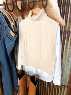 The Ponca City Winter Fashion Outfits Christmas, City Western Outfit, Punchy Fall Outfits, Rancho Lifestyle, Fall Outfits Western, Winter Nashville Outfits, Cowboy Fits, Western Work Outfit, Winter Western Outfits