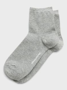 A soft sock in a breathable stretch-cotton blend with rib-knit openings and angled toe seams for a better, more comfortable fit.  Hits just above the ankle. Comfortable Solid No-show Socks, Comfortable Solid Color No-show Socks, Comfortable Solid Cotton Socks, Comfortable Cotton Socks, Casual Lightweight Comfortable Socks, Comfortable Casual Mid-calf Socks, Casual Comfortable Mid-calf Socks, Stretch Gray Cotton Socks, Comfortable Cotton Casual Socks