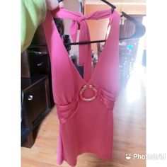 In Brand New Condition! Super Sexy & Pretty Elegant Fitted Pink Halter Top, Jwoww Outfits, Thrift Manifestation, 2000s Fashion Inspiration, Outfit Store, Hot Pink Outfit, Trashy Outfits, Y2k Fits, Sewing Tops