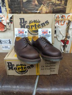 These are an original, Made in England, Dr Martens shoe from the 1990s. They were made at their original factory in Northampton, England. They are the rarer 4 hole version.  The shoe has been finished in a strong, Brown Waxy leather. They have a plain welt finish as well. They are a UK size 6, European 39, ladies USA 8. Classic Leather Shoes With Rubber Sole For Streetwear, Dr Martens Shoe, Dr Martens Shop, Northampton England, Dr Martens Shoes, The 1990s, Dr. Martens, Boot Shoes Women, Electric Blue