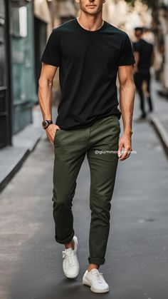 #asesoradeimagenmasculina #pantalonchino #hombreelegante #ropamasculina #glammerhombres Outfit Pants, Outfits Hombre, Pants Green, Look Casual, Pants Outfit, Instagram Profile, Pants, Green, On Instagram