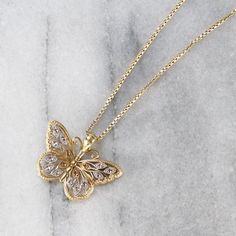 Gold Butterfly Necklace, قلادات متدلية, Butterfly Clipart, Golden Butterfly, Butterfly Necklace Gold, Crystal Butterfly, Glass Butterfly, Tiffany Jewelry, Fancy Jewellery