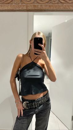 ig: cataavallejos Nightout Outfit, Party Outfits Night, Clubbing Outfits, Outfit Mujer, Outfit Inspo Casual, Aesthetic Fits, Night Out Outfit