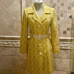 Pristine Condition, Nwot - Milly Of New York Yellow Plaid Belted Trench Coat. Size 2. Gtd/Gtd Yellow Single-breasted Outerwear For Spring, Spring Yellow Single Breasted Outerwear, Spring Yellow Single-breasted Outerwear, Fitted Mustard Outerwear For Work, Retro Yellow Outerwear For Spring, Retro Yellow Spring Outerwear, Fitted Yellow Long Sleeve Outerwear, Vintage Fitted Yellow Outerwear, Fitted Vintage Yellow Outerwear