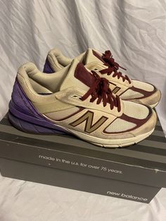 Box and extra laces included. Shoes are in good condition. Please see photos for details. Feel free to message with questions! See Photo, New Balance, Made In Usa, Athletic Shoes, Men's Shoes, Shoe Accessories, Mens Accessories, Feel Free, History