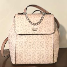 Guess Wesley Sv510230 Purse Backpack Book Bag Light Rose Pink Original, Never Used, Tags In Place Mochila Guess, Elephant Backpack, Guess Backpack, Bags Guess, Guess Shoulder Bag, Minnie Mouse Backpack, Convertible Backpack Purse, Rose Pink Color, White Backpack