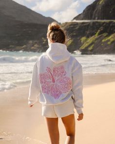 "Hawaii Hibiscus" Hoodie in Heather Cloud Pink Palm Puff Outfit Ideas, Pink Palm Puff Hoodie Aesthetic, Pink Plam Puff Hoodies, Pink Palm Puff Hoodie, Pink Palm Puff, Ppp Hoodies, Preppy Wishlist, Hawaii Hibiscus, Dream Wishlist