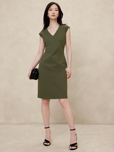 Ponte Knee-Length Dress | Banana Republic Factory Dresses For Work Business, Daytime Dress, Look Casual Chic, Olive Dress, Beautiful Dresses For Women, Work Skirts, Daytime Dresses, Banana Republic Factory, Silk Skirt