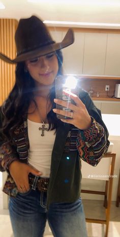 Vaquero Outfit, Hairstyles Outfits, Story Insta, Country Outfits