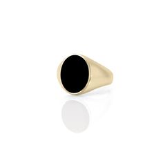 The IVY ENAMEL SIGNET RING is available in Small (10mm height) and Large (14mm height) and is available in ring sizes 3-10. Features a solid black color tone. Ring can be worn to represent the Black Onyx (Leo) birthstone. Style tip: Ring can be worn on any finger, but we especially love it as a pinky ring. This style is custom made to order. Please allow 2-3 weeks for this style to ship. Leo Birthstone, Pinky Signet Ring, Black Engagement Ring, Baguette Diamond Rings, Baguette Ring, Rainbow Shop, The Ivy, Bridal Engagement Rings, Bridesmaid Flowers