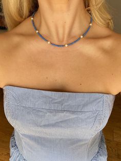 "Beautiful handmade blue beaded pearl necklace / choker.  The perfect addition to any summer look, worn as it's own piece or to create a stunning layered look. Each piece is made to order so sizing is customisable. Choker comes with a 2\" extender chain, so sizing can be slightly altered." Pearl Necklace Choker, Choker Handmade, Accessories Boho, Pearl Beaded Necklace, Layered Chokers, Necklace Layering, Jewellery Gold, Beaded Choker Necklace, Necklace Choker