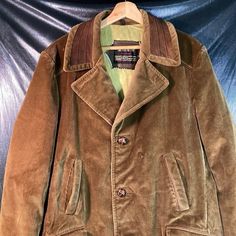 Vintage 1970’s The Country Coat Sears Brown Corduroy Overcoat. 44l. Wool Lining. B110 1970s Coat, Coats Vintage, Brown Corduroy, Wizard, Fashion Inspo Outfits, 1970s, Mens Jackets, Fashion Inspo, Jackets & Coats