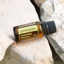 Lemongrass Oil Uses and Benefits | doTERRA Essential Oils ... Essential Oils Doterra, Doterra Lemon, Doterra Essential Oils Recipes, Lime Essential Oil, Citrus Essential Oil, Doterra Oils