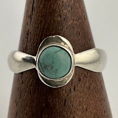 Vintage Turquoise Sterling Silver Minimalist Dainty Solitaire Ring, UK Size Q, US Size 8, EU Size 56 3/4, Stamped 925, Front Max Length 9.6mm, Weight 2.76 Grams, Lovely Condition Adjustable Fit Emerald Ring, Minimalist Adjustable Turquoise Ring For Anniversary, Adjustable Emerald Ring, Modern Turquoise Round Ring, Vintage Handmade Turquoise Ring, Adjustable Turquoise Ring For Everyday Wear, Minimalist Turquoise Ring For Everyday, Adjustable Turquoise Ring, Minimalist Everyday Turquoise Rings