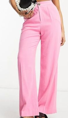 classic Pink Wide Leg Loungewear Pants, Chic Pink Wide Leg Loungewear Pants, Pink Wide Leg Pants For Loungewear, Chic Pink Pants With Elastic Waistband, Pink Relaxed Fit Pants With Pockets, Pink Straight Leg Loungewear Pants, Relaxed Fit Pink Pants With Pockets, Pink Straight Leg Loungewear Bottoms, Pink Straight Pants For Loungewear