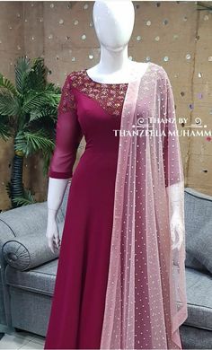 Kurti Design From Saree, Umbrella Kurti Design From Saree, Crop Top Wedding Dress Indian, Umbrella Kurti Design, Umbrella Kurti, Indian Anarkali Dresses, Kalamkari Dresses, Indian Dresses For Women, Gown Party Wear