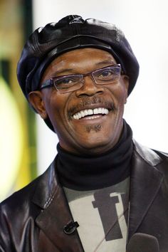 Samuel L. Jackson, 2014 American Proverbs, Photos Of Taylor Swift, Avengers 1, Leading Men, Famous Actors, Spike Lee, People Poses