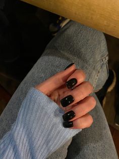 Motivation Study, Black Nail, Gorgeous Nails, Love Nails, Black Nails, Winter Nails, Stylish Nails, Nails Inspiration, Pretty Nails