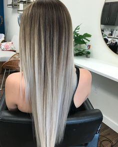 Pretty Ombre Balayage Hairstyle for Long Hair, 2019 Long Hair Color and Haircuts Silver Blonde, Long Hair Color, Balayage Hair Blonde, Platinum Blonde Hair, Ombre Hair Color, Hair Color Balayage