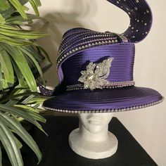 Donna Vinci Couture Purple Embellished Hat New With Tag One Size Fits Most Has An Adjustable Band For Sizing 100% Polyester See Pics For Details Aritzia Tna, Ponytail Hat, Couture Accessories, Fancy Hats, Yellow Knit, Bow Detail Dress, Beautiful Hats, Fitted Skirt, Polo Dress