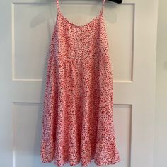 This Link Will Take You To The Dress Online For More Photos: Https://Www.Hollisterco.Com/Shop/Us/P/Woven-Tiered-Short-Dress-47777319?Seq=03&Faceout=Model1 Super Soft And Flowy Dress Is Designed With A Fitted Bust And Tiered A-Line Skirt. Adjustable Shoulder Straps. Body:100% Viscose / Lining:100% Polyester Machine Wash Cold, With Like Colors Casual Strawberry Print Dress For Brunch, Cute Red Sundress For The Beach, Cute Red Sundress For Beach, Cute Red Beach Sundress, Red Printed Summer Mini Dress, White Ditsy Floral Mini Dress With Spaghetti Straps, Red Printed Mini Dress For Spring, White Spaghetti Strap Mini Dress With Ditsy Floral Print, Red Ditsy Floral Print Dress For Brunch