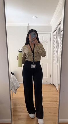 Outfits For Paraprofessionals, Office Receptionist Outfit, Front Office Outfits, Receptionist Outfits Women, Bcba Outfits, Front Desk Outfits, Receptionist Aesthetic, Doctor Work Outfit, Receptionist Outfit Front Desk