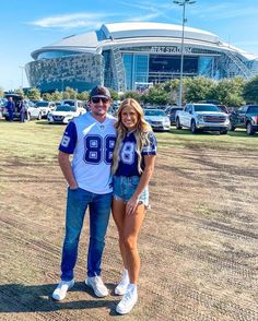 Dallas Cowboys Game Outfits For Women, Cowboys Football Game Outfit, Dallas Cowboys Game Day Outfit, Cowboys Outfits, Football Season Outfits, Dallas Cowboys Outfits, Dallas Cowboys Game, Season Outfits, Cowboy Games