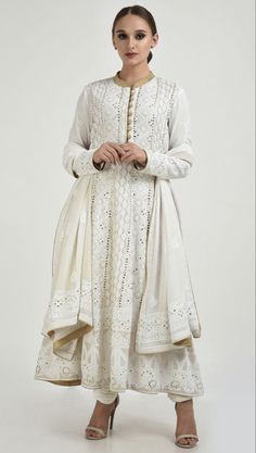 Lakhnavi Suits, Off White Anarkali, Lucknowi Suits, Cream Saree, Georgette Suit, White Anarkali, Asian Dresses, Indian Designers