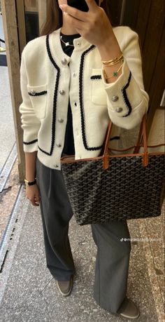 Goyard Outfit, Formal Boys Outfit, Tan Outfit, Simple Work Outfits, Cold Weather Fashion, Professional Outfits, Dress Outfit, Casual Dinner Outfit, Looks Style