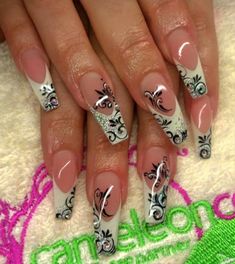 Elaborate Nails, 2000 Nail Designs, Airbrush Nail Designs, Nails Airbrush, Airbrush Nail, Hand Candy, Wow Nails, Airbrush Nails