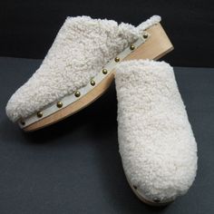 J. Crew Sherpa Clogs Size: 10 New Without The Box (Tried On Inside) Cream Wooded Soles Rubber Grips On The Soles Winter Beige Closed Toe Clogs, White Round Toe Clogs For Winter, Comfortable White Winter Clogs, Comfortable White Clogs With Flat Heel, Beige Closed Toe Clogs With Cork-bed Midsoles, White Slip-on Clogs With Cork-bed Midsoles, Cream Closed Toe Clogs With Wooden Heel, Winter Clogs With Wooden Heel And Round Toe, Winter Closed Toe Clogs With Leather Sole