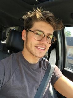 Gregg Sulkin Strong Woman Tattoos, Beautiful Women Quotes, Handsome Men Quotes, Men Quotes Funny, Beautiful Tattoos For Women, Boys Glasses, Handsome Style, Handsome Arab Men