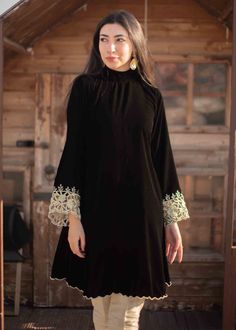 Velvet Dress Designs, Stylish Short Dresses, Pakistani Dresses Casual, Pakistani Fancy Dresses, Beautiful Pakistani Dresses, Fancy Dresses Long, Sleeves Designs For Dresses, Simple Pakistani Dresses