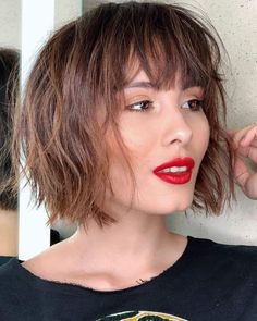 Choppy Bob With Bangs, Short Textured Hair, Kort Bob, Bangs Ideas, Short Haircuts With Bangs, Short Bangs