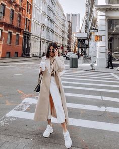 Fall Fashion Coats, Parisienne Chic, Trendy Fall Outfits, Trendy Fall, Coat Outfits, Inspiration Mode, Style Chic, Looks Style, Winter Fashion Outfits