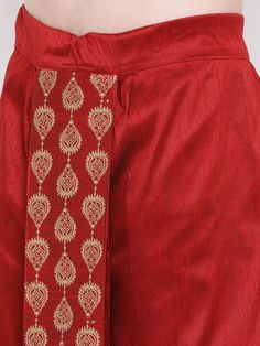 VM By VASTRAMAY Men's Maroon Embroidered Dhoti Pant The VM By VASTRAMAY Men's Maroon Embroidered Dhoti Pant is a perfect blend of traditional and modern design. This dhoti pant is ideal for festive occasions, weddings, and traditional events, offering both comfort and style. The rich maroon color and intricate embroidery add a touch of elegance and sophistication, making it a must-have in every man's ethnic wardrobe. Key Features Traditional design with a modern twist Intricate embroidery work C Dhoti Pattern, Kurta For Man, Dhoti For Men, Dhoti Pants For Men, Sleeveless Blouse Saree, Sherwani For Men, Anarkali Kurti, Dhoti Pants, Readymade Saree