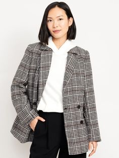 Double-Breasted Blazer | Old Navy Casual Office Clothes, Women's Business Casual, Business Casual Jacket, Corporate Baddie, Office Clothes, Business Jacket, Millennials Fashion, Office Casual Outfit, Office Outfits Women