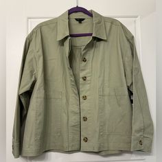 Frye Women’s Shirt Jacket Shocker Large Olive Green New Button Down Cotton Relaxed Fit Utility Jacket With Buttons, Utility Button-up Single Breasted Shacket, Everyday Button-up Shacket With Button Closure, Utility Single-breasted Button-up Shacket, Utility Style Single Breasted Button-up Shacket, Khaki Button-up Utility Jacket With Snap Buttons, Khaki Button-up Utility Jacket With Buttoned Pockets, Relaxed Fit Button-up Utility Jacket With Button Closure, Everyday Collared Utility Jacket With Button Closure