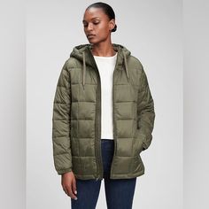 Gap Recycled Lightweight Puffer Size Xs- Surplus Green New With Tags. Lightweight Puffer Jacket, Advertising And Promotion, Gap Jacket, Gap Jackets, Zipper Jacket, Work Life, Guess Jeans, The Gap, Fashion Essentials