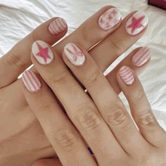 #coquette #bows #stars #nailinspo💅🏻 #nails #pink #pretty Pink Nails Star Design, Cute Nail Inspo Coquette, Short Nails Aesthetic Ideas, Painted Nail Designs No Acrylics, Cute Pink Nails Design Short, Light Pink Star Nails, Tiktok Nails Designs, Cute Short Gel Nail Designs, Simple Cute Nail Designs Short Nails