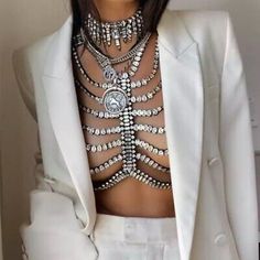 Stonefans Trendy Zircon Hollow Bras Chain Necklace Jewelry Luxury Bikinis Rhinestone Harness Chest Chain Multi Layer. 1 X Luxury Heart Chest Chain Harness. Elements Outfit, Metal Bra, Chest Chain, Mode Editorials, Rhinestone Bra, Chain Bra, Rave Outfit, Jewelry Luxury, Mode Inspo