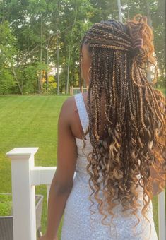 black girl with braided hair wearing a blue dress in front of a hill with trees Braids For Black, Protective Hairstyles Braids, Box Braids Styling, Pretty Braided Hairstyles, Hairdos For Curly Hair, Natural Curls Hairstyles