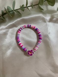 these beautiful summer flower bracelets are so perfect for summer, they add a pop of colour to any outfit, and come in 5 different colours; pink, blue, magenta, purple and green!! only 1 available in each colour so get it before it's gone 💞 Pink Flower Jewelry For Vacation, Pink Flower-shaped Jewelry For Vacation, Multicolor Flower-shaped Friendship Bracelets For The Beach, Multicolor Flower Friendship Bracelets For Beach, Trendy Multicolor Bracelets With Flower Charm, Trendy Multicolor Bracelet With Flower Charm, Multicolor Trendy Bracelet With Flower Charm, Summer Purple Beaded Bracelets, Multicolor Flower Bracelets For Beach