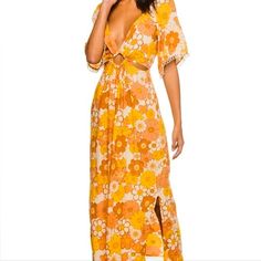 Bought For My Honeymoon And Never Wore It! Super Cute Cut Out Dress - Size S Retro V-neck Maxi Dress For Vacation, Yellow Maxi Dress For Brunch During Beach Season, Yellow Floral Print Maxi Dress For Beach Season, Yellow Maxi Dress For Brunch At The Beach, Yellow Retro Maxi Dress For Spring, Retro Orange Maxi Dress For Beach, Retro Yellow Maxi Dress For Spring, Retro Orange Maxi Dress For The Beach, Yellow Maxi Dress For Beach Day Out