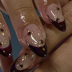 GEL X SPECIALIST | BELL GARDENS CA on Instagram: "c l o s e  u p s 🔱🍒                                               #nailart #nailinspo #goldchromenails #longnails    #rednails #downeynails #bellgardennails #pearlnails #pearlfrenchies" Christmas Nails Chrome, Almond Designs, Pink Christmas Nails, Gold Chrome Nails, Red And Gold Nails, Bell Gardens, Grunge Nails