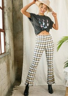 High waisted plaid pants, featuring a wide leg and front slit detailing Model is 5'8 wearing a small Material: Plaid Flare Pants, Plaid Pants Outfit, Black Espadrilles, Pants Large, Wide Leg Pant, Closet Fashion, Plaid Pants, Clueless, Good Stretches