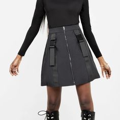 Nwt Disturbia Lori A-Line Nylon Cargo Skirt Zip Front Buckles Black Uk 12 / Us 8 A-Line Cargo Skirt Dark Silver Zip Centre-Front Fastening 2 X Seatbelt Webbing With Functional Buckle Clasps Non-Stretch Fabrication To The Bat Tank! P-P-P-Pow! 55% Nylon, 45% Polyester Measurements (Flat): Waist 14.5” Length 17.5” Mini Nylon Lined Skirt, Black Stretch Skirt For Streetwear, Edgy High-waist Black Cargo Skirt, Winter Streetwear Mini Skirt, High-waisted Black Cargo Skirt For Streetwear, Black Mini Cargo Skirt For Streetwear, Edgy Black Mini Cargo Skirt, Black Nylon Lined Skirt, Black Nylon Skirt