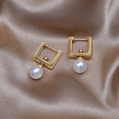 Halloween Sale, Small Earrings Studs, Premium Gift, Jewelry Ring Box, Gold Hoops, Hoop Ring, Pearl Drop Earrings, Pearl Drop, Adjustable Rings